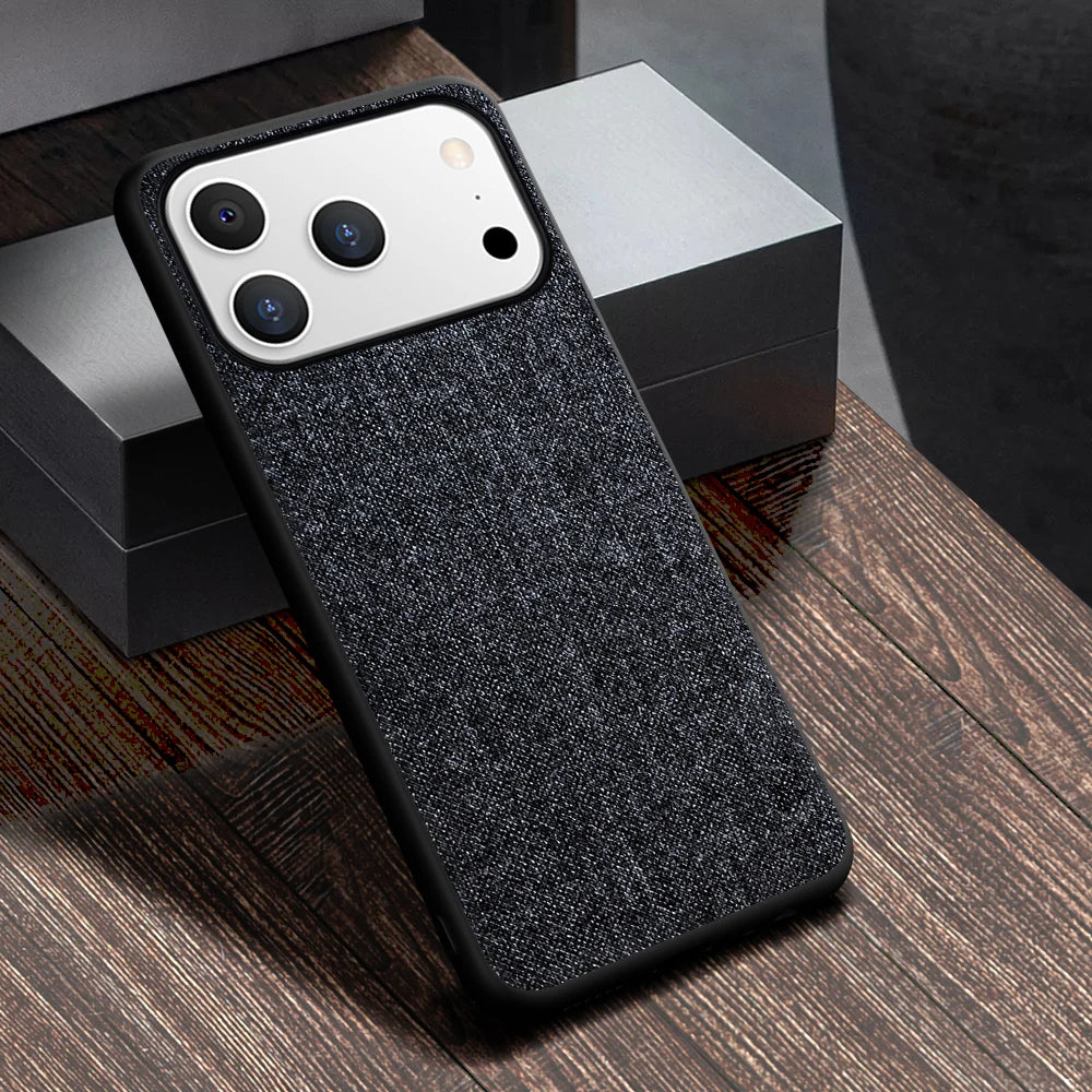 Luxury Vintage leather case for IPhone 17